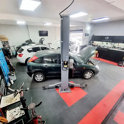 black and red garage flooring